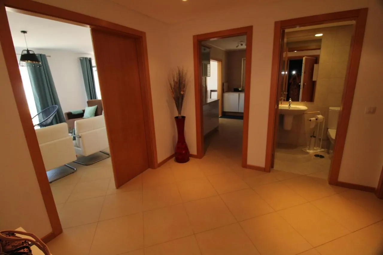 Cabanas Garden - Stunning 2 Bedroom Apartment - Communal Pool - 2 Minuts Walking To The River Cabanas De Tavira 0*,