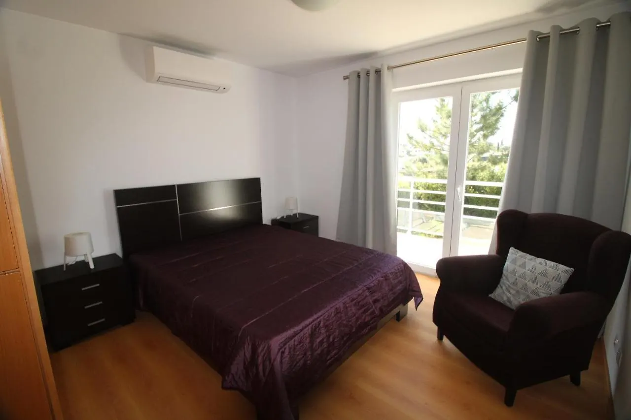 Cabanas Garden - Stunning 2 Bedroom Apartment - Communal Pool - 2 Minuts Walking To The River Cabanas De Tavira