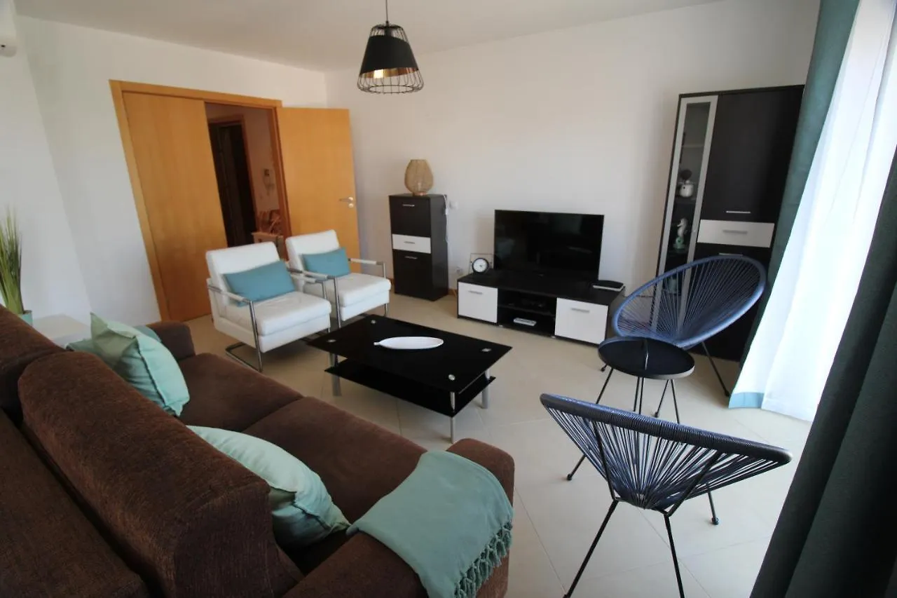 Cabanas Garden - Stunning 2 Bedroom Apartment - Communal Pool - 2 Minuts Walking To The River Cabanas De Tavira