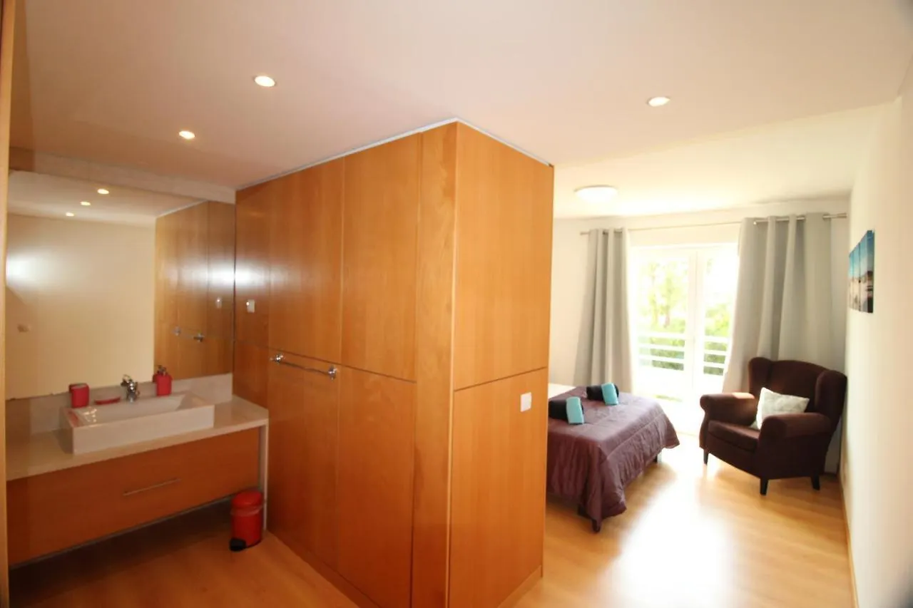 Cabanas Garden - Stunning 2 Bedroom Apartment - Communal Pool - 2 Minuts Walking To The River Cabanas De Tavira